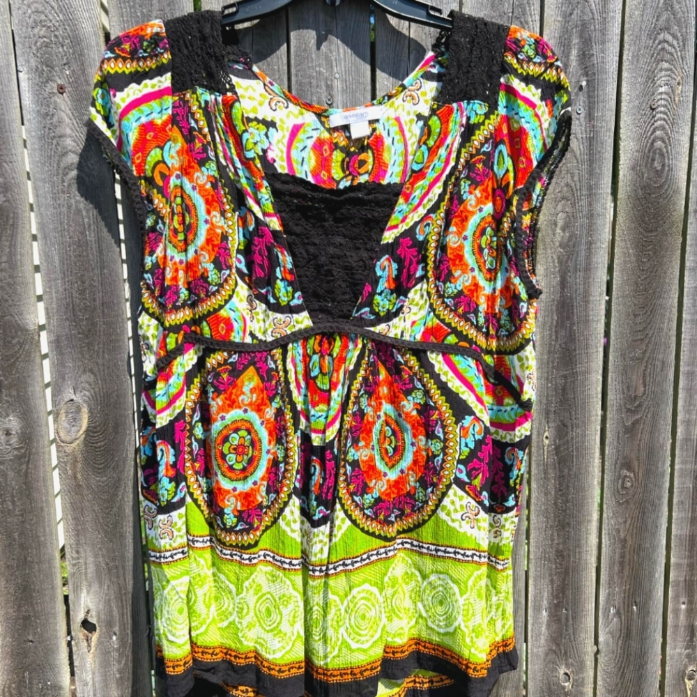 Plus size sleeveless multi color boho top size 2X